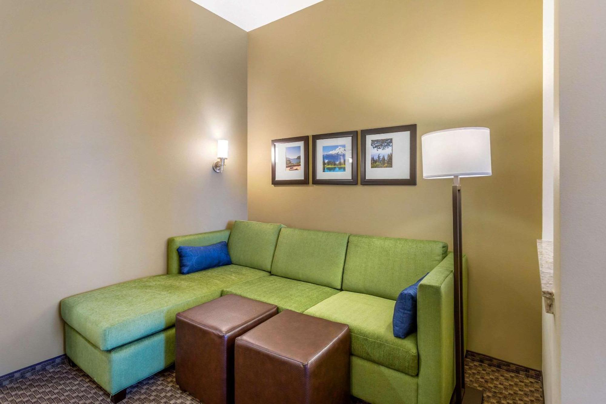 Comfort Suites Burlington Near I-5 Exterior foto
